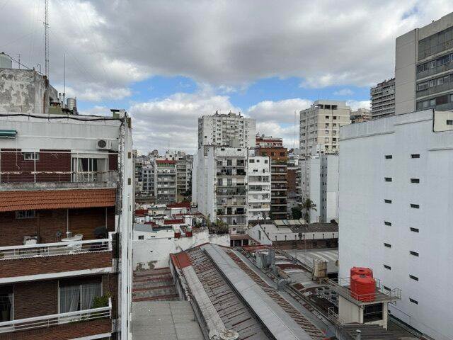 ALQ 3 AMB  EN PARQUE LAS HERAS, AL FTE, BALCON