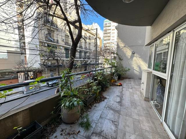 VENTA 2 AMB AL FRENTE CON BALCON ATERRAZADO EN PALERMO